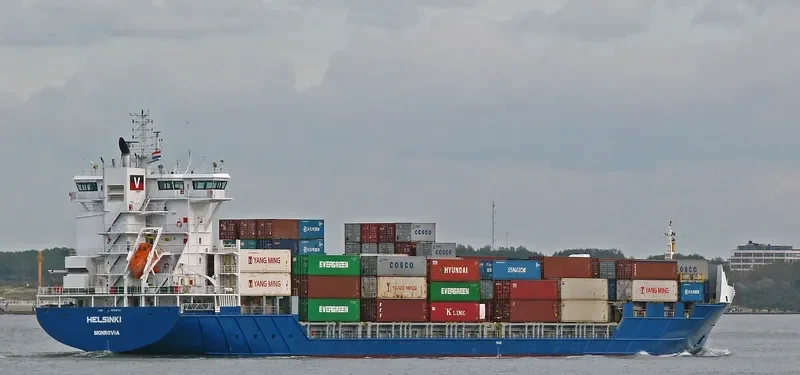 LOLA B Container Ship IMO 9353723 photo 5