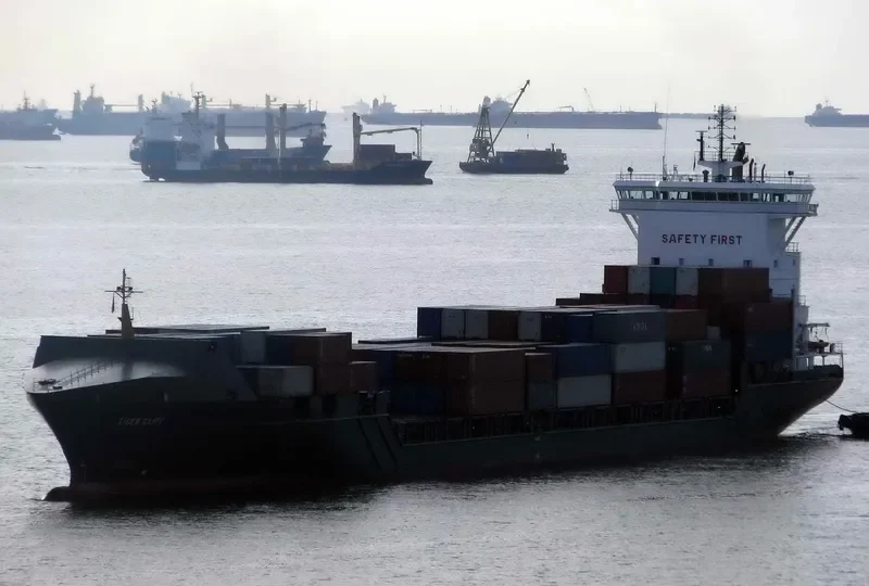 UNISKY Container Ship IMO 9353747 photo 9