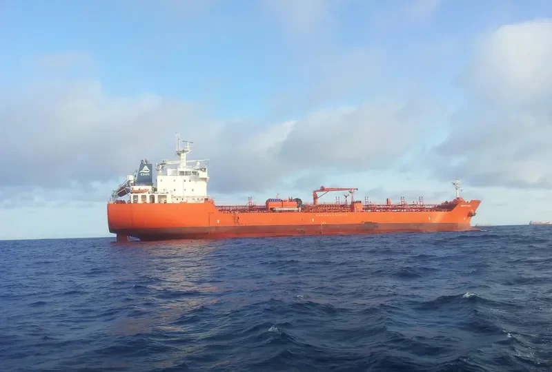 ESHIPS EAGLE Tanker IMO 9353905 photo 2