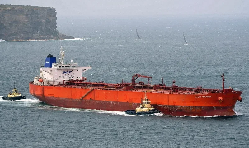 ZALIV AMURSKIY Tanker IMO 9354313 photo 3