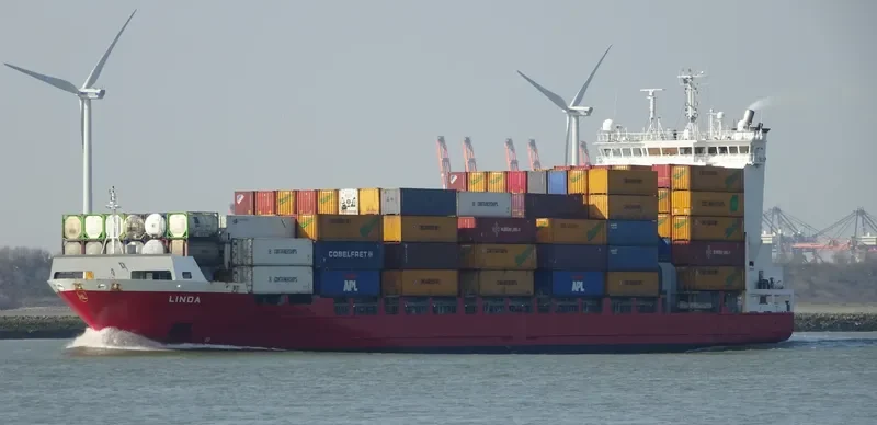 LINDA Container Ship IMO 9354325 photo 8