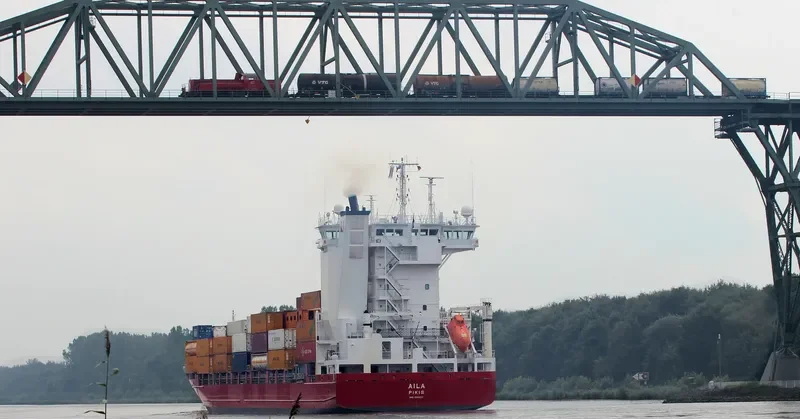 AILA Container Ship IMO 9354337 photo 4