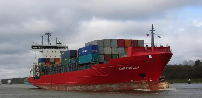 WEC MONDRIAAN Container Ship IMO 9354363 photo 2