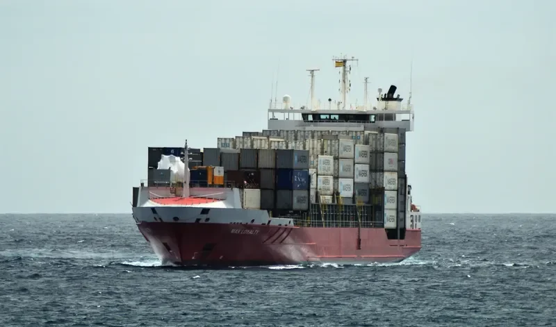 ATLANTIC GREEN Container Ship IMO 9354404 photo 2