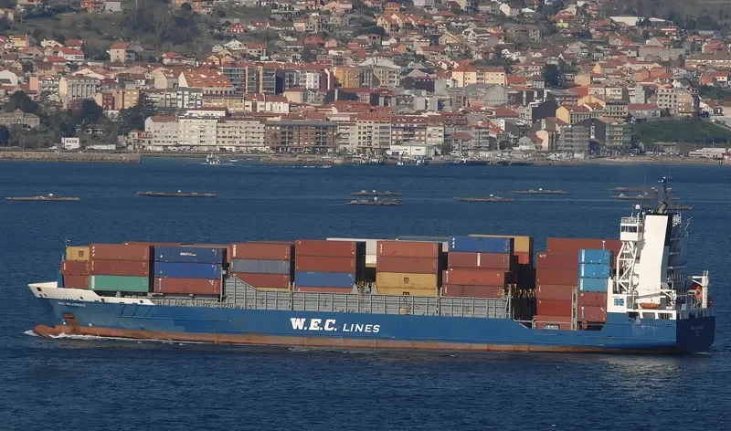 JSP SLIDUR Container Ship IMO 9354416 photo 4