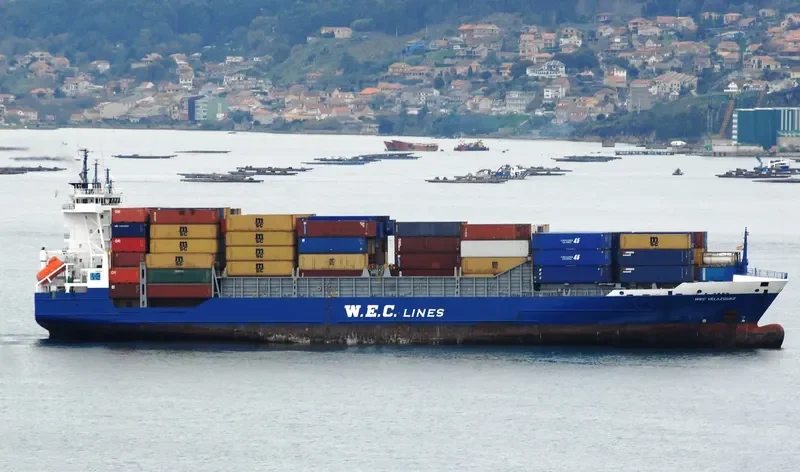 JSP SLIDUR Container Ship IMO 9354416 photo 6