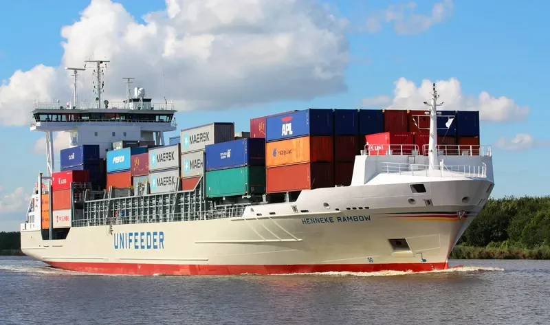 HENNEKE RAMBOW Container Ship IMO 9354430 photo 3