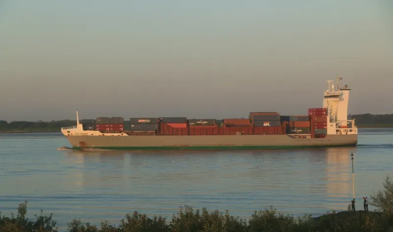 DINA TRADER Container Ship IMO 9354442 photo 7
