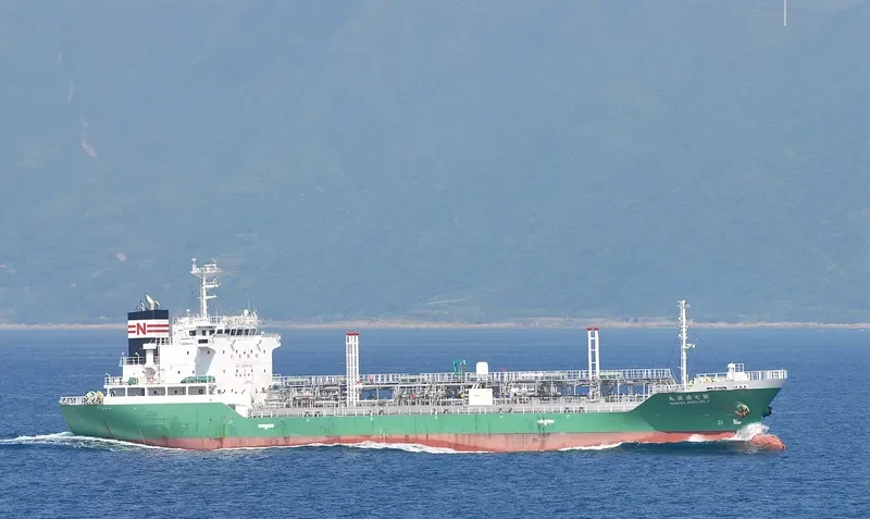 NANIWA MARU NO.7 Tanker IMO 9354480 photo 5