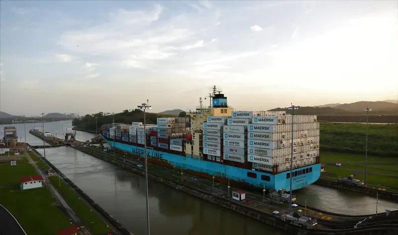 MAERSK BULAN Container Ship IMO 9355343