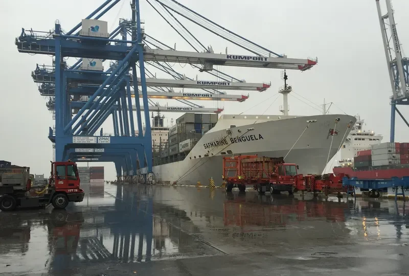 SAFMARINE BENGUELA Container Ship IMO 9355367 photo 10