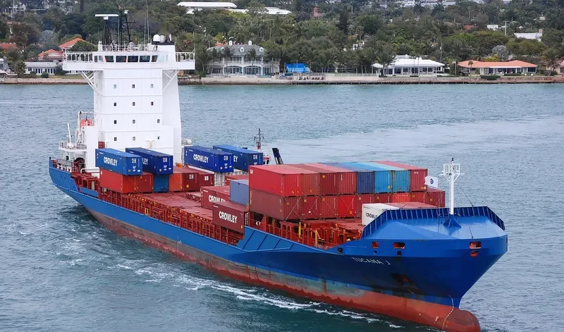 TUCANA J Container Ship IMO 9355472 photo 4