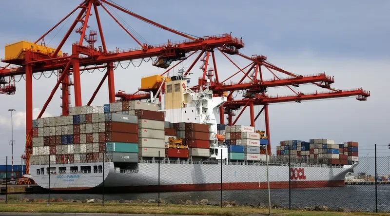 OOCL PANAMA Container Ship IMO 9355769 photo 10