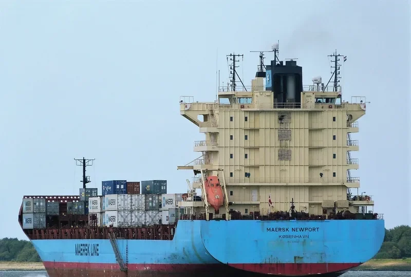 MAERSK NEWPORT Container Ship IMO 9356127 photo 4