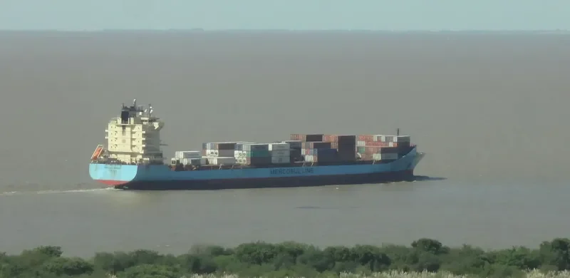 MAERSK NAIROBI Container Ship IMO 9356165 photo 3