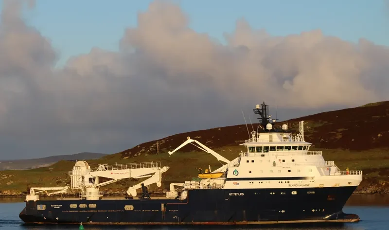 ISLAND VALIANT Offshore Vessel IMO 9356191 photo 9