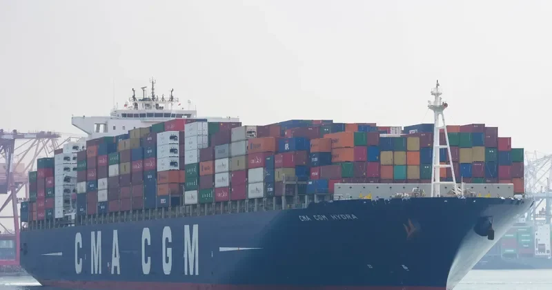 CMA CGM HYDRA Container Ship IMO 9356309 photo 3