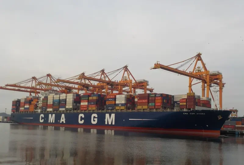 CMA CGM HYDRA Container Ship IMO 9356309 photo 4