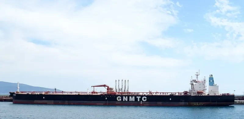 BADR Tanker IMO 9356426 photo 3