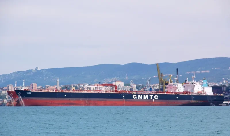 BADR Tanker IMO 9356426 photo 9