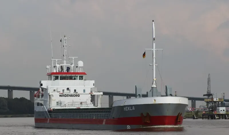 HEKLA Container Ship IMO 9356505 photo 10
