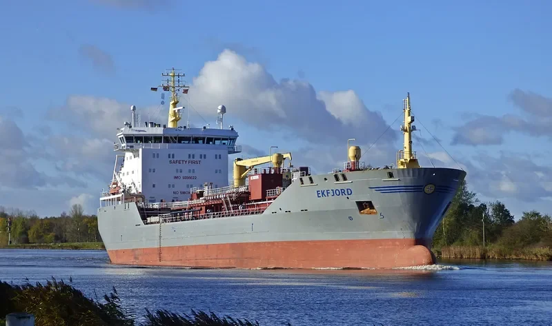 EKFJORD Tanker IMO 9356622 photo 7