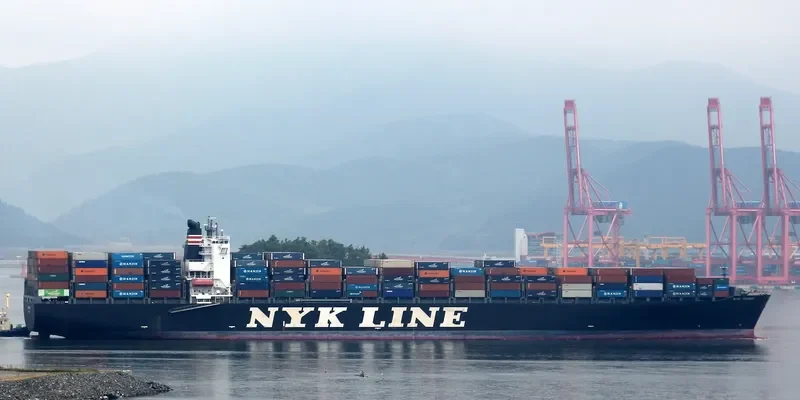 NYK THEMIS Container Ship IMO 9356696 photo 9