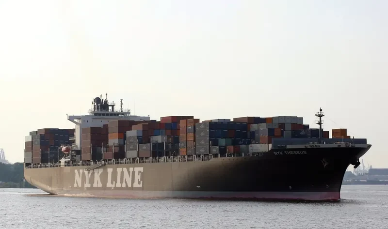 ONE THESEUS Container Ship IMO 9356701 photo 3