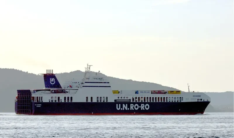 ZEUGMA SEAWAYS Ro-Ro IMO 9356737 photo 10