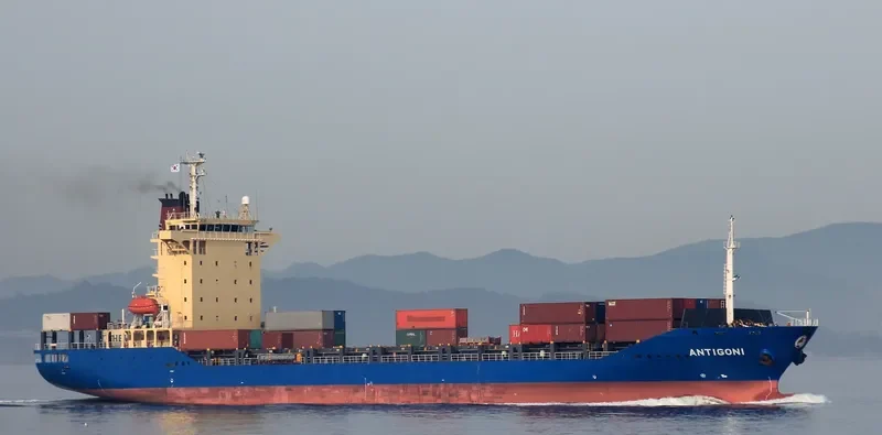 HF WEALTH Container Ship IMO 9356799 photo 7
