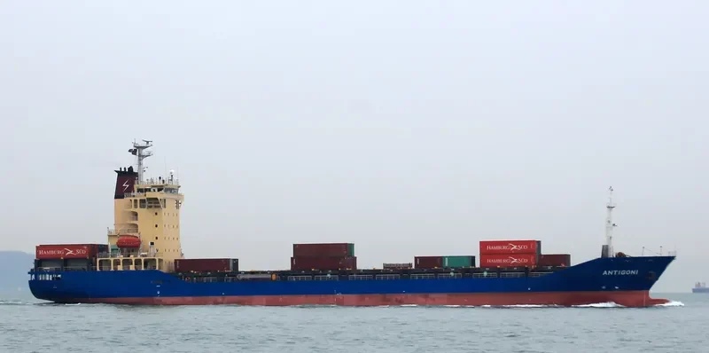 HF WEALTH Container Ship IMO 9356799 photo 9