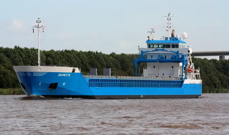 JEANETTE Container Ship IMO 9357509 photo 2