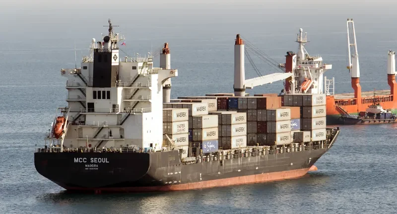 SEOUL GLOW Container Ship IMO 9357535 photo 4