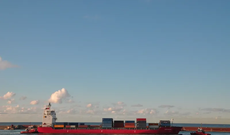 EF EMIRA Container Ship IMO 9357810 photo 18
