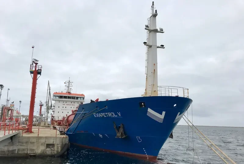 EVIAPETROL V Tanker IMO 9358503
