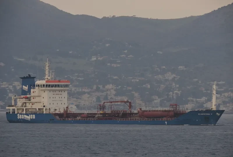 EVIAPETROL V Tanker IMO 9358503 photo 4