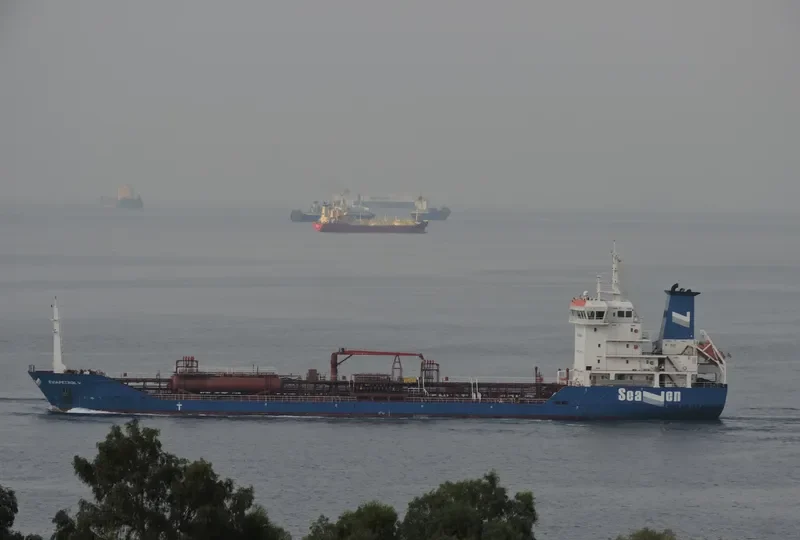 EVIAPETROL V Tanker IMO 9358503 photo 8