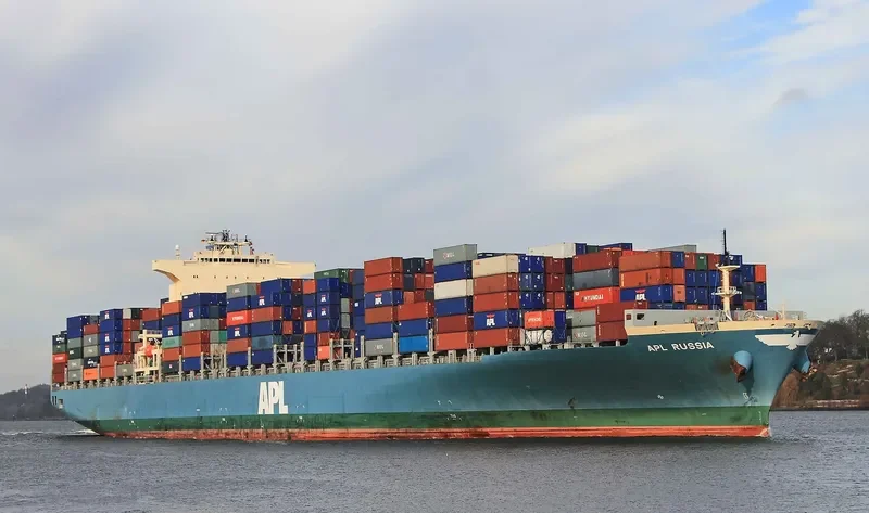 MOL COMFORT Container Ship IMO 9358761 photo 2