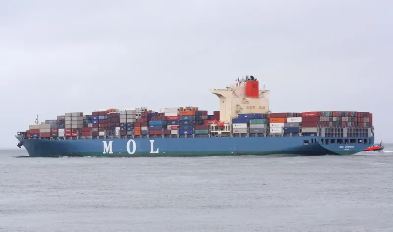 MOL COMFORT Container Ship IMO 9358761 photo 8