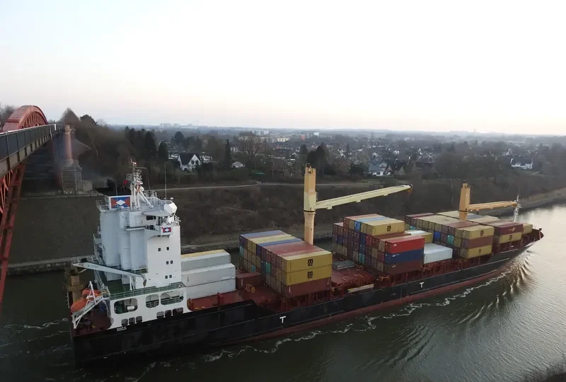 HELIANTHUS Container Ship IMO 9358905