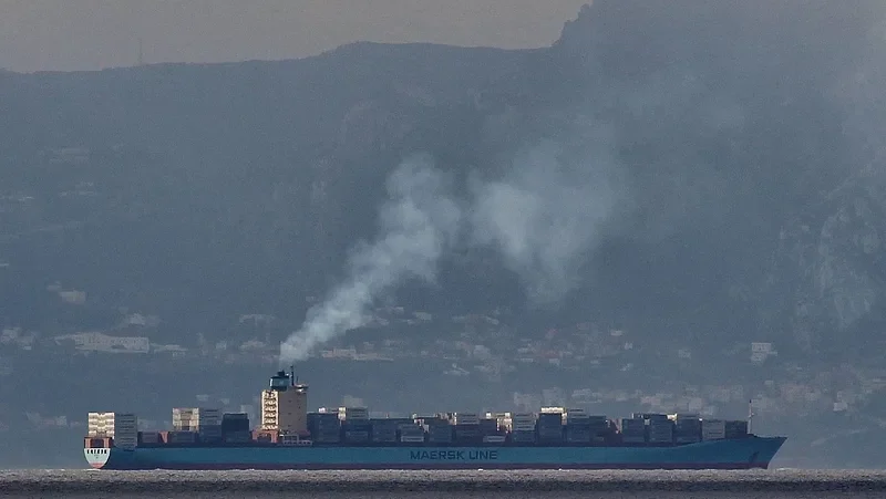 GUNHILDE MAERSK Container Ship IMO 9359026 photo 5