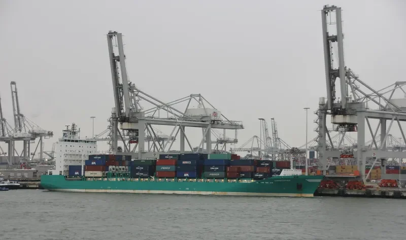 CHRISTOPHER Container Ship IMO 9359260 photo 3