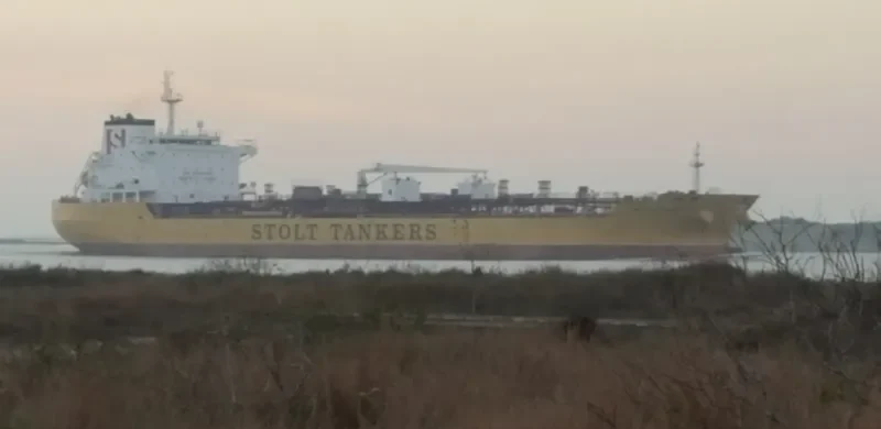 XING TONG 789 Tanker IMO 9359399 photo 4