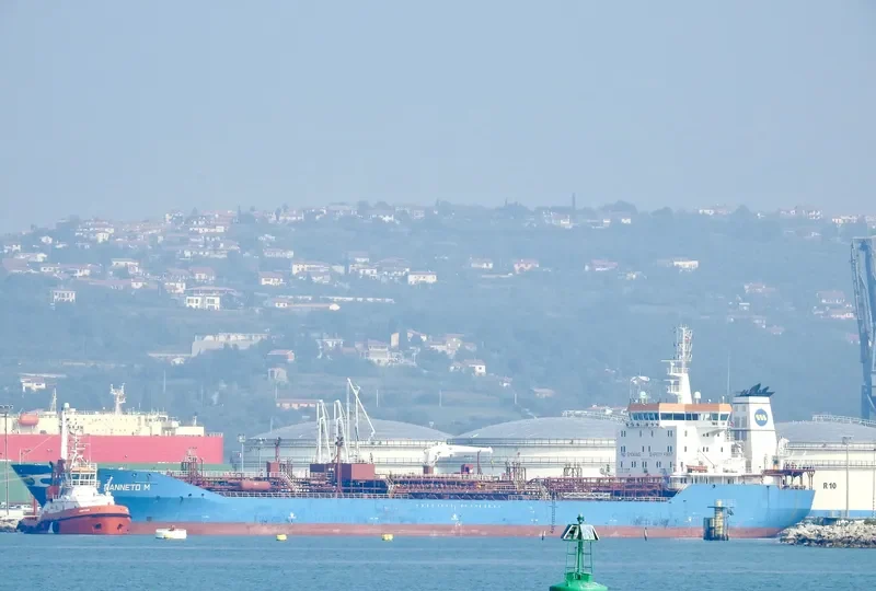 CANNETO M Tanker IMO 9359583 photo 3