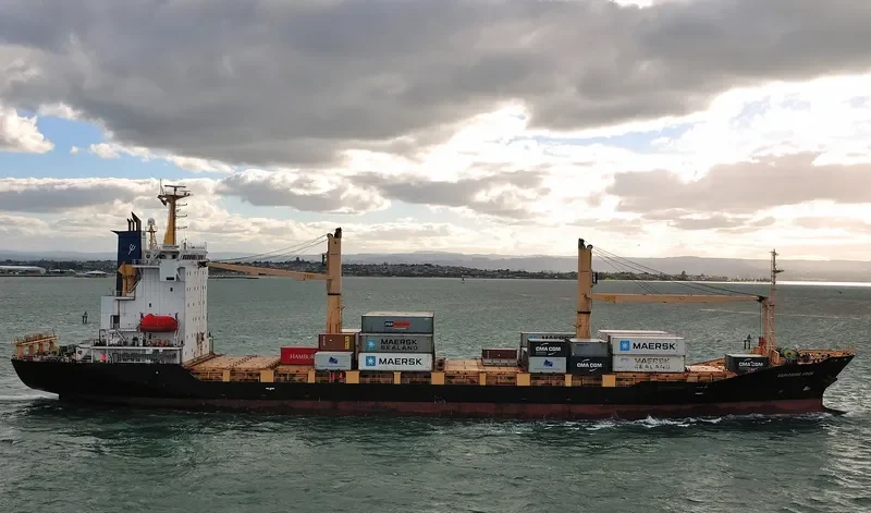 KOTA RAKAN Container Ship IMO 9359686 photo 3