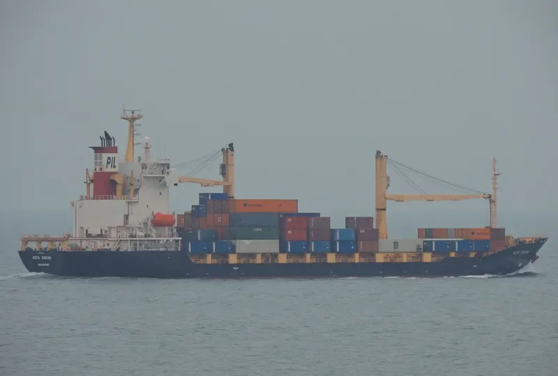 KOTA RAKAN Container Ship IMO 9359686 photo 6