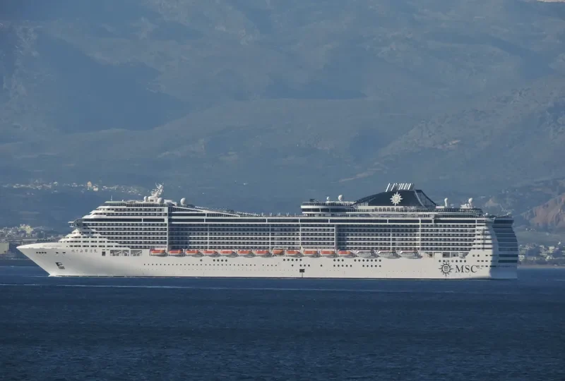 MSC SPLENDIDA Passenger Ship IMO 9359806 photo 4