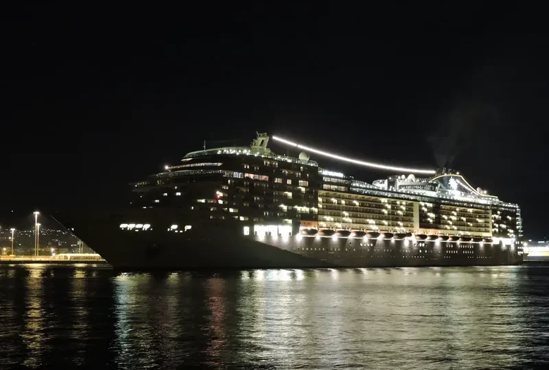 MSC SPLENDIDA Passenger Ship IMO 9359806 photo 7