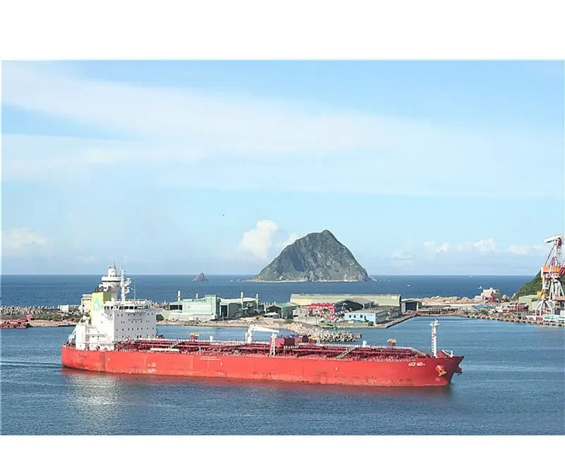 GULF DEFFI Tanker IMO 9359882 photo 3