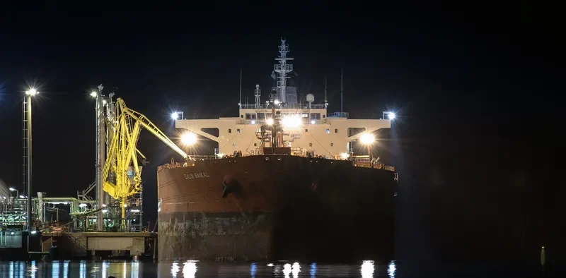 ZALIV BAIKAL Tanker IMO 9360128 photo 5